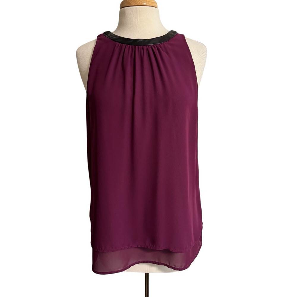 Bisou Bisou Plum Sleeveless Blouse size Medium